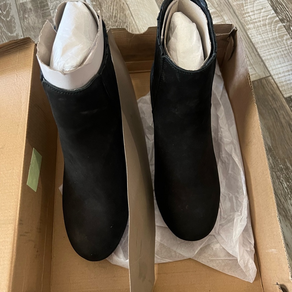 Loft Bootie - Picture 2 of 4
